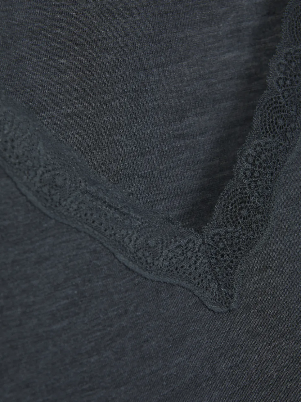 Shirt aus Merinowolle & Seide